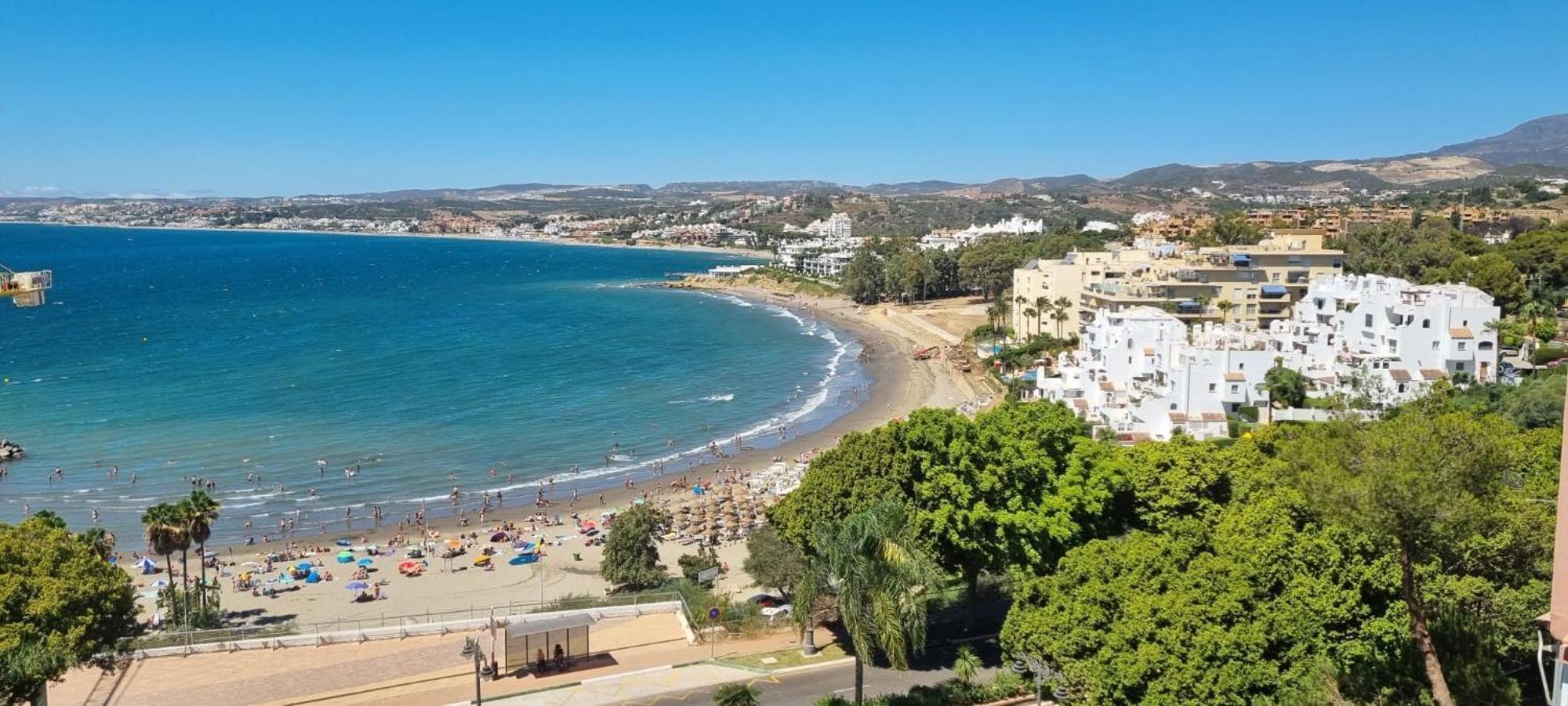Apartamento Playa Del Cristo Estepona Eksteriør billede