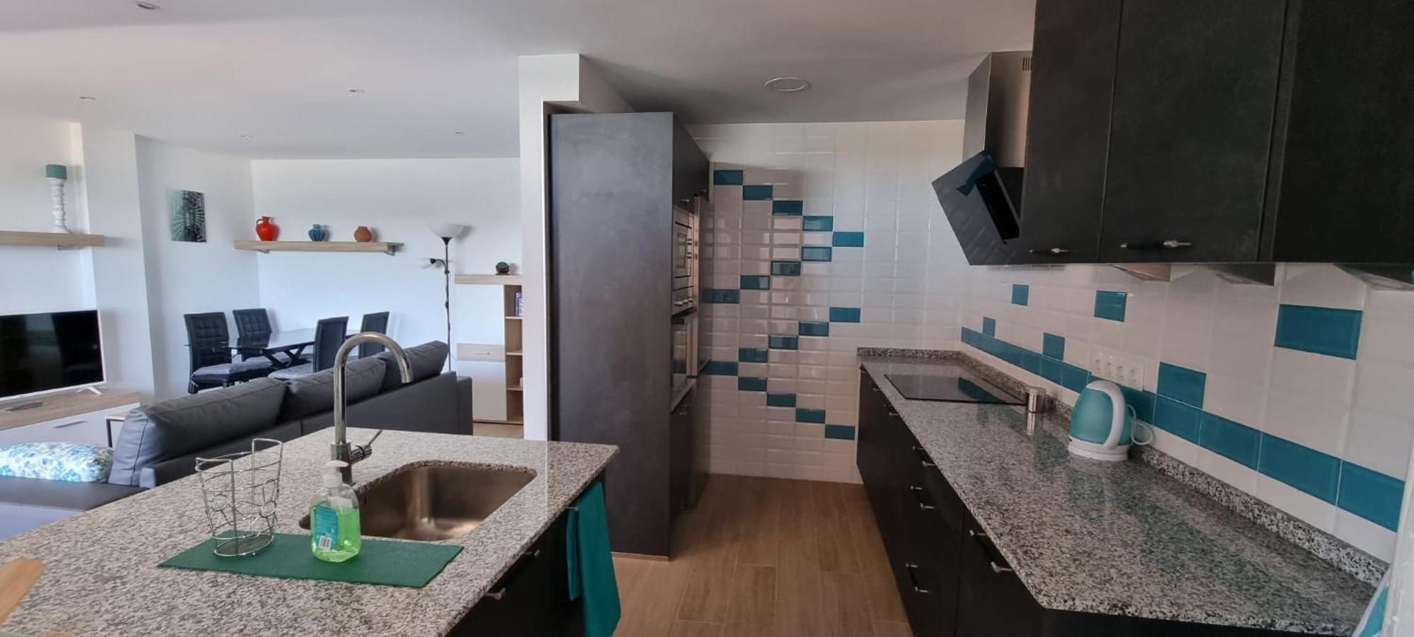 Apartamento Playa Del Cristo Estepona Eksteriør billede